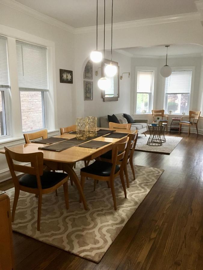 Logan Square Modern Apartment Chicago Exterior photo